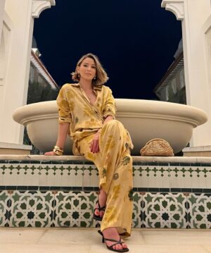 Rachel Stevens Instagram - Missing those balmy Abu Dhabi nights ✨