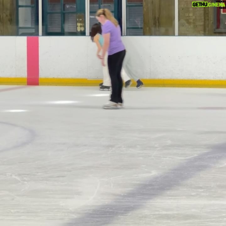 Rachel Stevens Instagram - My week in photos ❤️💫 1 on my way to record the audio for finding my voice 💫 2 the beautiful sky last weekend 💫 3 ❤️❤️❤️ 4 ❤️Minnie having a little ⛸️ lesson with @brendynhatfield 🥰 5 beautiful gifts to treasure @racheljacksonjewellery 6 birthday celebrations for our girl Leah @nikki_glazerhodge 7 day one of my audio recording for my book ..eeek 🥹 8 exciting brainstorm breakfast meeting @oakandpoppyhampstead 9 a bit of retail therapy 👌🏻 10 Coco 🫶🏻