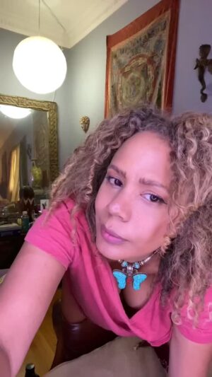 Rachel True Instagram - 🥳Me entertaining myself while spending 6 hours on phone w/ @Apple support over last 2 days alone 🤬
🤬
🦋locked outta my icloud for 6 months only to be told to wait till Monday because🤬 no tech people work on weekend🤬 🧐😶
Not buying that Apple... & I’m locked out of apps I use every day now as well that I have important notes in 🤬
 😞
to say I am livid would be an understatement‼️ 
🙄if it could happen to me it can certainly happen to you.🧐 
🥵anyone else experiencing same thing?
 ‼️
& thanks but I’m not looking for suggestions like ‘have I changed my password or called Apple’ or switch to ‘insert other phone brand’. 
🦋I’ve been dealing with this for six months I’m on it.😫💜🦋
Cc @margoguryan 🎶 💜

#racheltrue is pissed AF