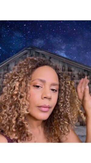 Rachel True Instagram - ♥️ Had that dream about you last night & my gift to you (& me) is not discussing it w/ you, you’re welcome 😇 
How are your dreams these days? 
#racheltrue