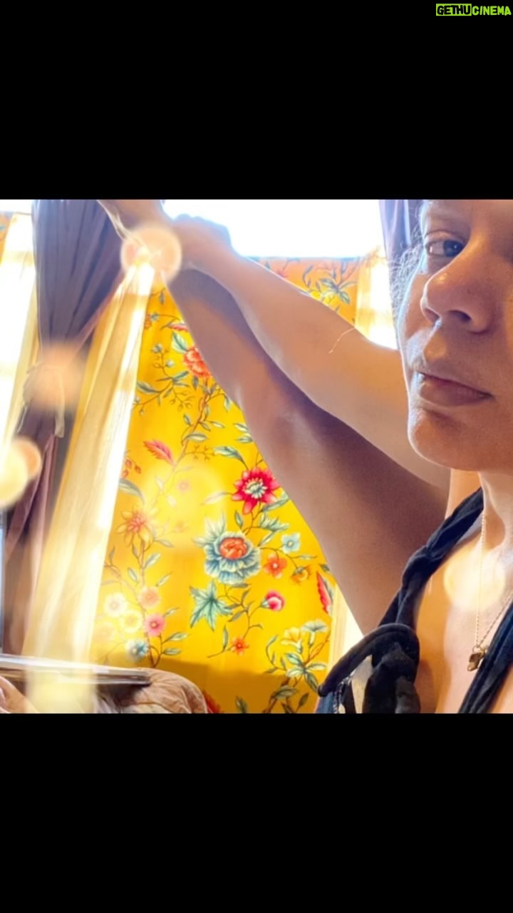 Rachel True - 2.2K Likes - 🔥 in my un-mascara-ed👁🔥 Stay groovy, stay gold 💜 & as always, stay limber 🔜
My book 💫True Heart Intuitive Tarot is avail on Kindle 📖 💫in early June - it’s applicable to any RWS deck🦋 not just my deck 🦋& includes 22 personal memoir-y essays to illuminate this & every fool’s hero’s journey 💜
🏴☠️Audio book coming later this summer 🥳🥳🥳
💜 please leave a written review if you have & dig, helps others find it 💜
#racheltrue #tarot #trueheartintuitivetarot #authorsofinstagram