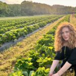 Rachelle Lefevre Instagram - Thank you so much to @1hotel.nashville @greendoorgourmet @chriscrary @dan_churchill for an extraordinary “Earth Month Dinner” at the farm. We couldn’t have asked for better weather, better guests, or better food! It’ll be stalking you for tickets again next year 😉 Chris, you have always been driven and put work first, I hope you are proud of all you’ve achieved 🥰