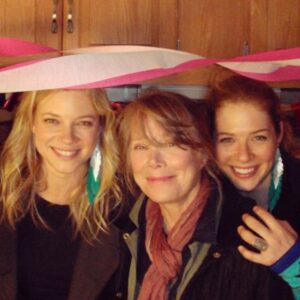 Rachelle Lefevre Instagram - True story: I solidified my friendship with @smarthouse26 by donating blood, passing out, hitting my head on the floor and then pissing myself while unconscious. We were filming a pilot on location, I knew no one else and had only known Amy for about a day. When I came to, they insisted I have a friend or family member pick me up or I couldn’t leave so I called her and asked her to come get me and bring me a clean pair of pants. She showed up 20 minutes later, gave me her extra jogging pants, laughed and said, “keep them” and drive me back to the hotel. That’s who she is.
Happy Birthday, Bubbles, you’re pure magic and we are all under your beautiful spell 🥳🤩🥰