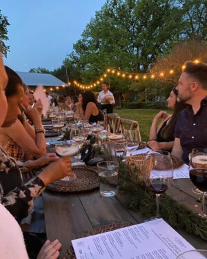 Rachelle Lefevre Instagram - Thank you so much to @1hotel.nashville @greendoorgourmet @chriscrary @dan_churchill for an extraordinary “Earth Month Dinner” at the farm. We couldn’t have asked for better weather, better guests, or better food! It’ll be stalking you for tickets again next year 😉 Chris, you have always been driven and put work first, I hope you are proud of all you’ve achieved 🥰