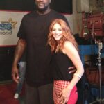 Rachelle Lefevre Instagram - That time on #accesshollywoodlive that an A.D. told @shaq to move but he wanted to sit next to me 🥰 No one can ever take that moment away from me! Congrats on your @orlandomagic jersey retirement Shaq & thanks for the memories ♥️ #32 @accesshollywood @kithoover @therealalfonsoribeiro