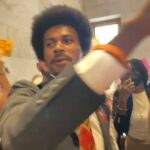 Rachelle Lefevre Instagram - This is what democracy looks like! Thank you @justinjpearson for standing with us and for us! ✊🏻✊🏼✊🏽✊🏾✊🏿