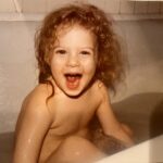 Rachelle Lefevre Instagram - Not much has changed…