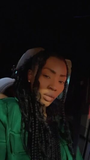 Racquel Palmer Instagram - Last Night Vibe…🤗