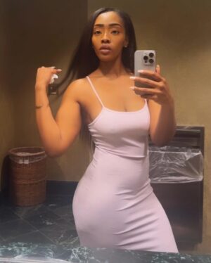 Racquel Palmer Instagram - 🦸🏾‍♀️