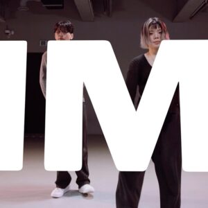 Rageon Instagram - @1milliondance 
차분한 무드도 좋아
by rageon