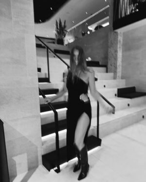 Ragga Ragnars Instagram - The rare glam 🤍 beautiful night out in Reykjavik - wearing a rented dress from @dressrental_iceland and jewelry from @veradesign_reykjavik - hair @harklinikken and delicious dinner at @hjajoni @iceland.parliament.hotel - not a paid post, just appreciating how lucky I am to get to dress up and enjoy a festive night out in December #reykjavik #glam #ootd