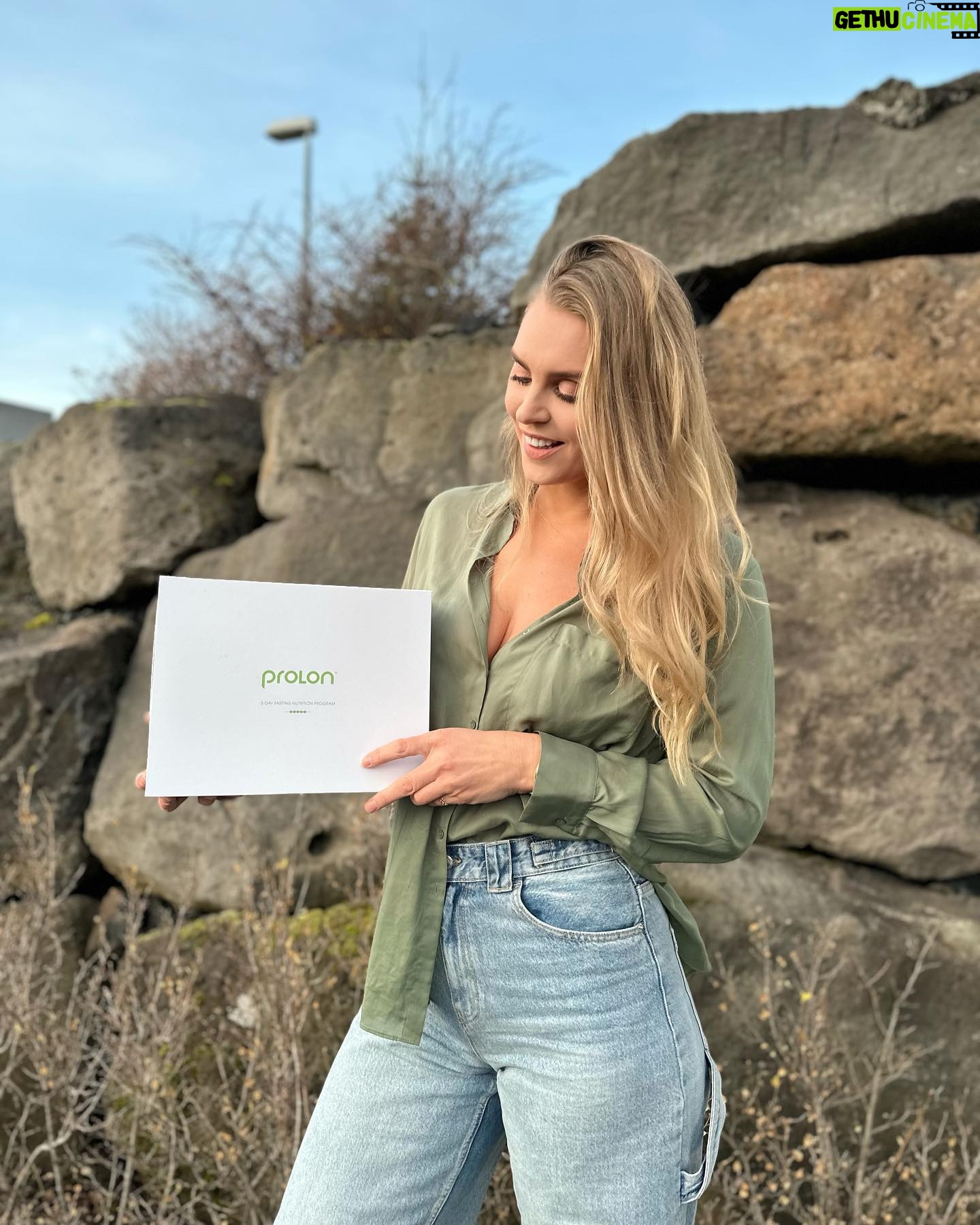 Ragga Ragnars Instagram - I just finished the @prolonfmd 5 day Fasting Mimicking Diet and I am amazed. It was easier than I thought it would be and I feel great. I recommend it to anyone who wants better health overall. 💪🏻 Check my link in bio and use my code: RAGGA for discounts. Don’t miss the 25% limited time, early Black Friday discount. #prolonpartner #ad #fasting #health
