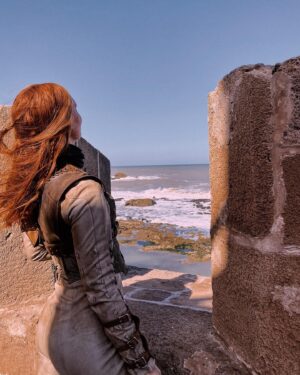 Ragga Ragnars Instagram - No Bain, no Gain. 🏹 Have you seen season 2 of @thewheeloftime ? #bain #morocco #setlife #nobainnogain
