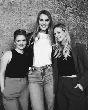 Ragga Ragnars Instagram - Vikings in Paris 🤍 #vikings #convention #paris