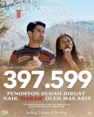 Raihaanun Instagram - ‼️𝟑𝟗𝟕.𝟓𝟗𝟗 penonton udah ‘naik darah’ lihat mas Aris di bioskop‼️

Gimana, apakah kamu salah satunya? Yang belum nonton, yuk, ajak teman dan orang-orang terdekatmu supaya ‘naik darah’ bareng-bareng!

#LayanganPutusTheMovie
#LayanganPutus
#MDEntertainment 
#MDPictures