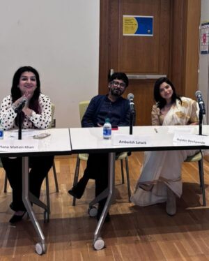 Rajshri Deshpande Instagram - My 87 year old father told me you are not just telling story of yourself or your parents but story of million villages, farmers and youngsters everywhere who is trying to find a place for themselves. Please Tell them truth with empathy. And don’t forget we will be always with you protecting like the turtle’s back 🐢 

Thank you @uofmichigan for making me part of your incredible conference. It was inspiring to listen to such diverse, passionate, beautiful and warm individuals.