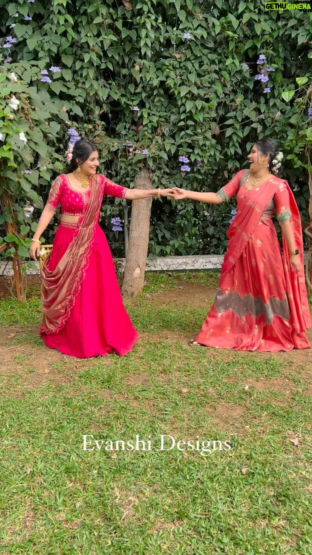 Raksha Raj - 24K Likes - wedding bells😍🥰@raksha_dellu @_anufathima__
Costume @evanshi_designs
Makeup@_anufathima__ @thebyoode
Makeup @raksha_dellu @zairmakeoverstudio
Jewellery @planetjewel
Gp Gopika wedding #wedding #reels #reelsinstagram #ggcelebrations #outfit @gops_gopikaanil @padmasoorya