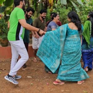 Raksha Raj Instagram - Thank you and Love u all 🥺❤️😘🙏🏻

Team #santhwanam