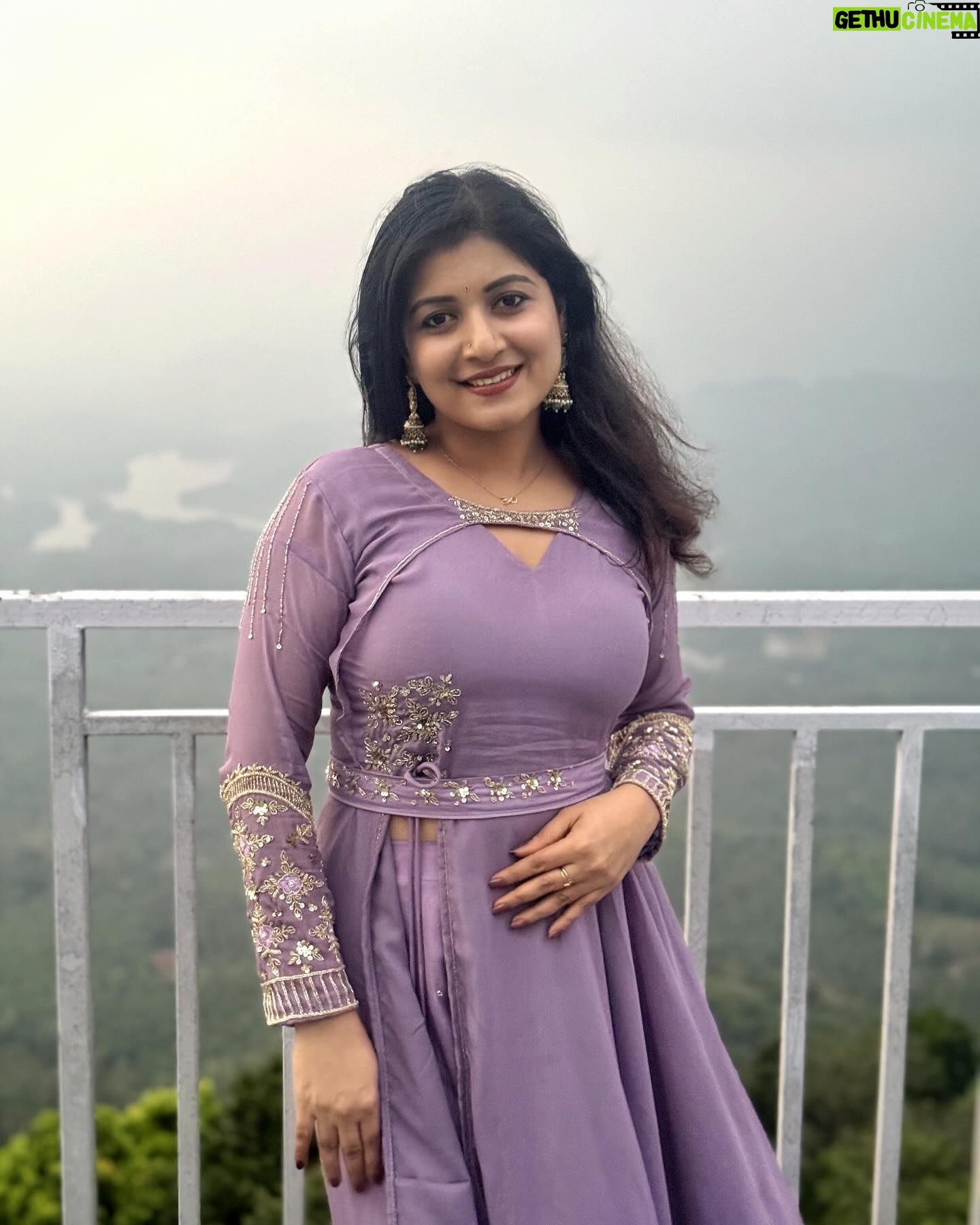 Raksha Raj - 30.8K Likes - Didn’t find my lavender, so I became one.🪻
.
👗 : @fiorello____