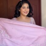 Raksha Raj Instagram - Pretty in Pink💗 #actress #indianactress #asianet #santhwanam #trendingreels #trending #reels
