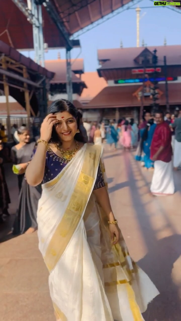 Raksha Raj - 85.1K Likes - ❤️🐚🪷🪈
.
Blouse : @evanshi_designs
.
.
.
#guruvayur #temple #traditional #reels #reelsinstagram #trendingreels