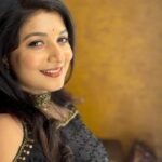 Raksha Raj Instagram - 🖤✨ Attire : @fiorello____ MUH : @ziaora_makeover_studio . . . #trending #trendingreels #explore #ootd #black