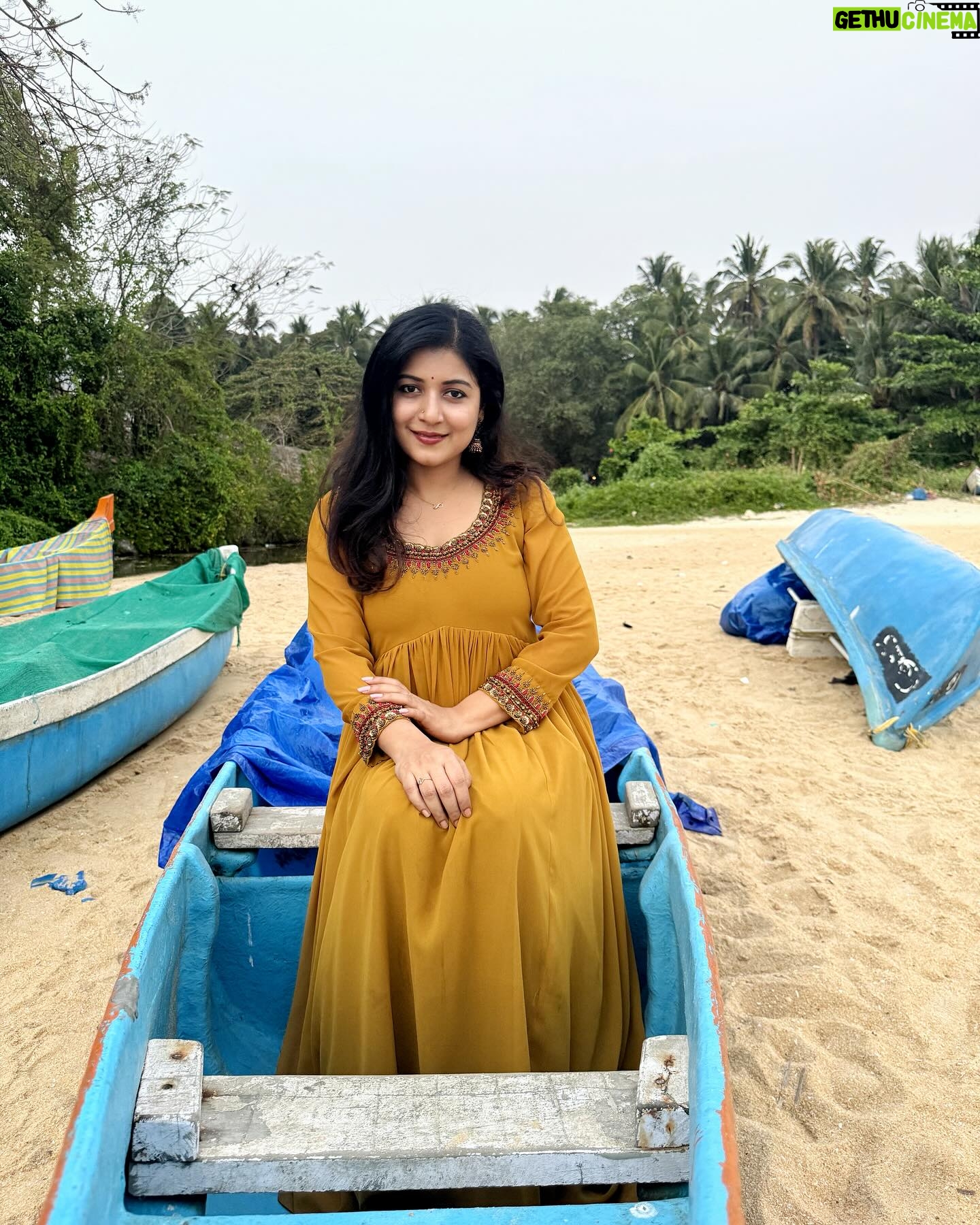 Raksha Raj - 43.8K Likes - 🐚🌊🧡
.
👗 : @kiyaraboutique_