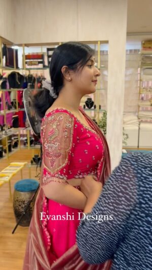Raksha Raj Instagram - Beautifuly crafted lehanga for gorgeous @raksha_dellu ❤️❤️
For order confirmation and enquiries please contact or whatspp us to 9072444644
#reels #lehanga #reel #viralvideo #trending #reelsins#gpwedding #trial #actress