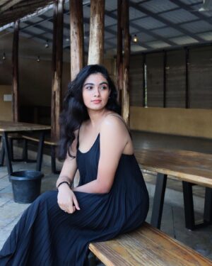 Rakshana Induchoodan Instagram - Felt cute…but it’s a daily thing 🤷🏼‍♀️☺️