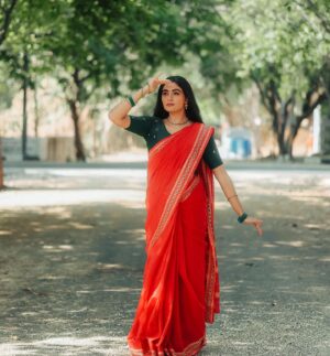 Rakshana Induchoodan Instagram - Vishu 🌼 ashamsagal 🌺

📸: @lenseviewphotography01