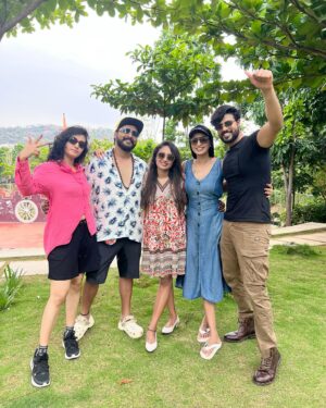 Ramola Instagram - ❤️

#friendsdayout #kaadgalresort #vacationmode