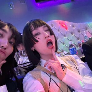 Ran Wei Instagram - 🇺🇸🎀💽