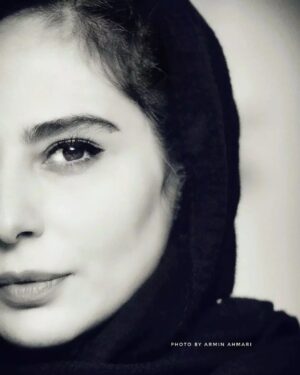 Rana Azadivar Instagram - #رعنا_آزادی_ور 
.
.
.
Photo by: @armin__ahmari