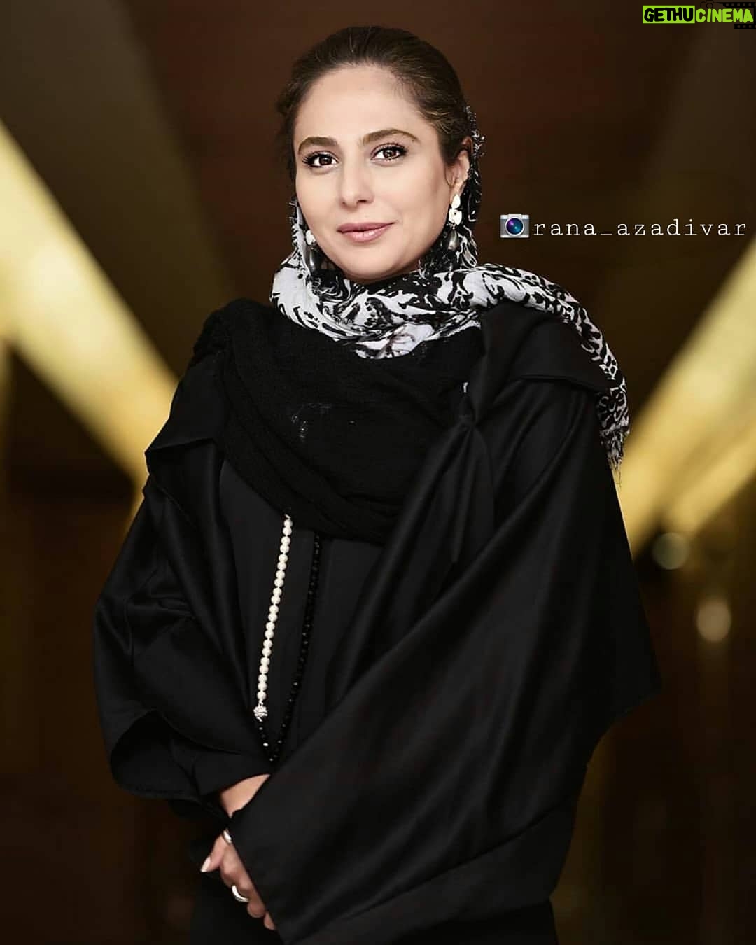 Rana Azadivar Instagram - #رعنا_آزادی_ور #rana_azadivar
