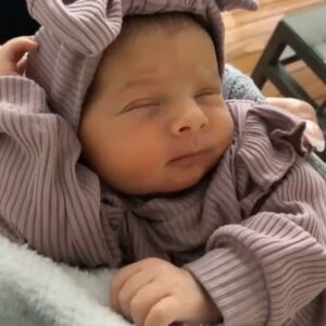 Randa Markos Instagram - A little update on my little one. So obsessed!! Can’t believe she’s all mine ♥️🤗🤗🤗