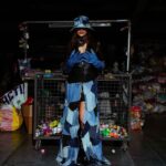Rania Saiidii Instagram - Voici une expérience de shooting qui me tient particulièrement à cœur ! C'était bien plus qu'un simple travail, c'était une expérience humaine enrichissante où le rire, le soutien et la confiance étaient au rendez-vous. Chacun a mis du cœur à l'ouvrage et était à sa place ce jour-là. Je tiens également à féliciter ma sœur, @rawellsaiidii , pour avoir géré toute la partie artistique. Elle a minutieusement pensé à chaque détail des looks que vous avez pu voir. Rawel est passionnée de mode depuis son plus jeune âge et son rêve est de devenir styliste. Je la soutiens pleinement dans cette voie car elle possède une connaissance approfondie des matières, motifs et couleurs, qu'elle partage au quotidien dans ses réseaux et créations. Je suis reconnaissant envers @ninascaly et @tissecosolidaire pour avoir rendu cela possible. Sans eux, cette opportunité n'aurait pas existé. Je leur souhaite tout le soutien et la force nécessaires pour poursuivre ce genre de projets et d'accomplissement. Bravo à tous !