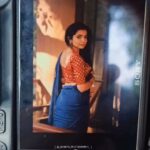 Ranjitha Menon Instagram - Raw ! #photoshoot #raw #clicks #inmaking #sareeshoot #sareeideas #ethnic #traditional #curlyhair #keralagallery
