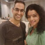 Ranjitha Menon Instagram - The best ever story teller with utmost dedication and perfection..! And a true Gandhian and a great philanthropist! Above all, a wonderful soul…. Thank you so much Richie for finding your Achala in me! Forever grateful for Poacher!!🙏 @richie.mehta #poacher #amazonprime #international #webseries #trendingnow #director #mastermind #cherishing #greatmoments