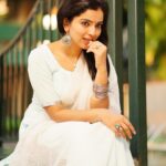 Ranjitha Menon Instagram - Bright, white and feeling light! @suhail_choyi_photography