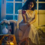 Ranjitha Menon Instagram - Merry Xmas to all 🎄🍷💫 DOP @bigil.benoy #xmas #december #winter #celebration #joy