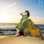 Ranjitha Menon Instagram - Shades of sun #sunset #sunsetlovers #models #melbourne #melbourneaustralia #australian #australianbeaches #malayalam #malayalamcinema #malluwood #keralagram #modelsofinstagram #moviecharacters