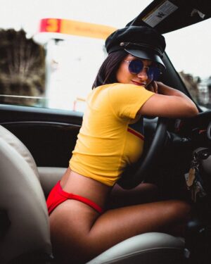 Raquel Castro Instagram - I can play that game too. ⚠️ 📸: @skyrizzo