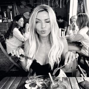 Raquel Henriques Instagram - 