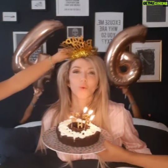 Raquel Henriques - 1.8K Likes - 46 years on planet earth 🌏🥳🥳❤
#happybirthday #party #instamood #happiness #congratulations #birthaycake #instagood