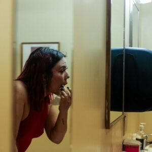 Raquel Lourenço Instagram - KILLER KELLY for
@pwrevolver x @hogwrestling | part one

Killer Kelly is where wrestling thrives, this time in Philadelphia for a Street Fight. #Kelly and I have shared many firsts together. The first time we met was in Portugal in 2017 before she arrived later that year at @westsidextremewrestling. We celebrated through photographs when she became the first-ever #wXw Women’s Champion. We shared many photo shoots when she became the one & only female member of #Ringkampf. She joined the @WWE #NXT UK roster and went on to the US to become a successful part of @tnawrestling. And now, she and I faced our first-ever Street Fight in Philadelphia. Every time you meet her, you always receive an honest & genuine hug. But if you encounter her in the ring, be prepared for a hard slap.

Thank you, Kelly, for creating such beautiful memories together.
 
Sometimes a whole story fits into just one #picture. But often you have to see more to understand the whole story. Part 2 follows!
 
***
 
Killer Kelly ist immer dort, wo Wrestling ist! Dieses Mal in Philadelphia für einen Street Fight. Kelly & ich haben viele erste Male gemeinsam erlebt. Das erste Mal trafen wir uns in Portugal im Jahr 2017, bevor sie später im selben Jahr bei wXw ankam. Wir haben mit Fotografien gefeiert, als sie die erste wXw Women’s Champion wurde. Als erstes & einziges weibliches Mitglied von @ringkampfgermany , haben wir viele gemeinsame Fotoshootings zelebriert. Sie war mit eine der ersten welche zum WWE NXT UK Roster gehörte und ging in die USA, um ein erfolgreicher Teil von Impact/TNA zu werden. Und nun standen sie & ich unserem ersten Street Fight in Philadelphia entgegen. Jedes Mal, wenn man ihr begegnet, bekommt man eine ehrliche & liebevolle Umarmung. Aber wenn man ihr im Ring gegenübersteht, sollte man auf einen harten Schlag vorbereitet sein.
 
Danke Kelly, dass wir gemeinsam so schöne Erinnerungen geschaffen haben.
 
Manchmal passt eine ganze Geschichte in nur ein Bild. Aber oft muss man mehr sehen, um die ganze Geschichte zu verstehen. Teil 2 folgt!
 
#REVOLVERxHOG #streetfight #philly #wrestlingrevolver #prowrestlingrevolver #killerkelly #houseofglory #prowrestling #wrestlemania