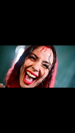Raquel Lourenço Instagram - Happy Birthday to my favorite psychopath, Killer Kelly 🎈

@kellywrestling x #TussleMania 🎥