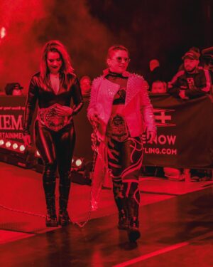 Raquel Lourenço Instagram - Whips, chains, and broken hearts 🥀⛓️♥️ tune into @tnawrestling SACRIFICE tonight to watch your favs reign supreme 💋