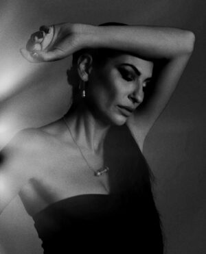 Raquel Prates Instagram - MY BDAY 💫
.
#5janeiro2024 #bday #andcounting 
Photos @katvphotographer 
Makeup @mariodiasmakeup 
Hair @davidxavier.hairpro 
Jewels @terzihan by @raquelpratesblog