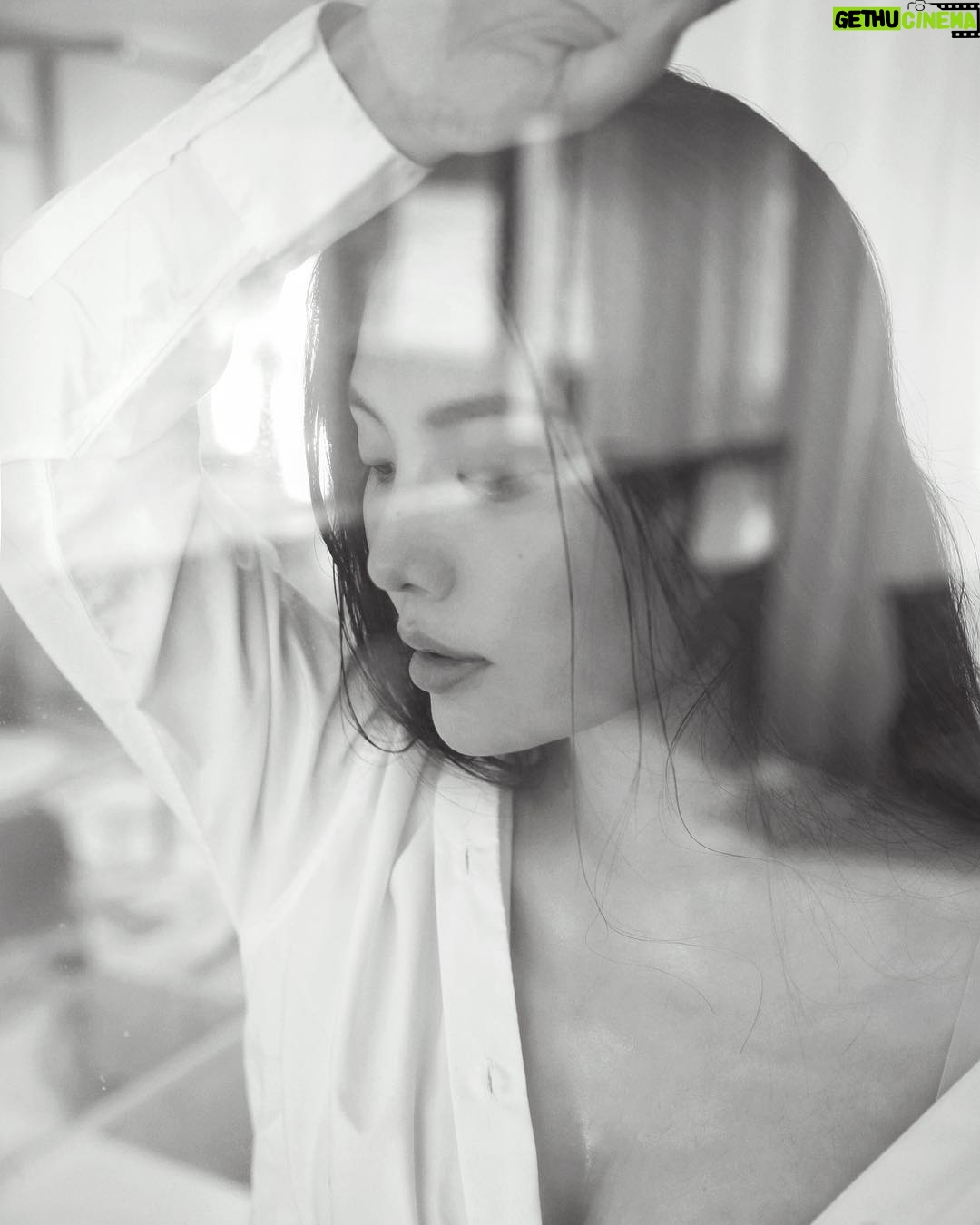 Raquel Xu - 684 Likes -