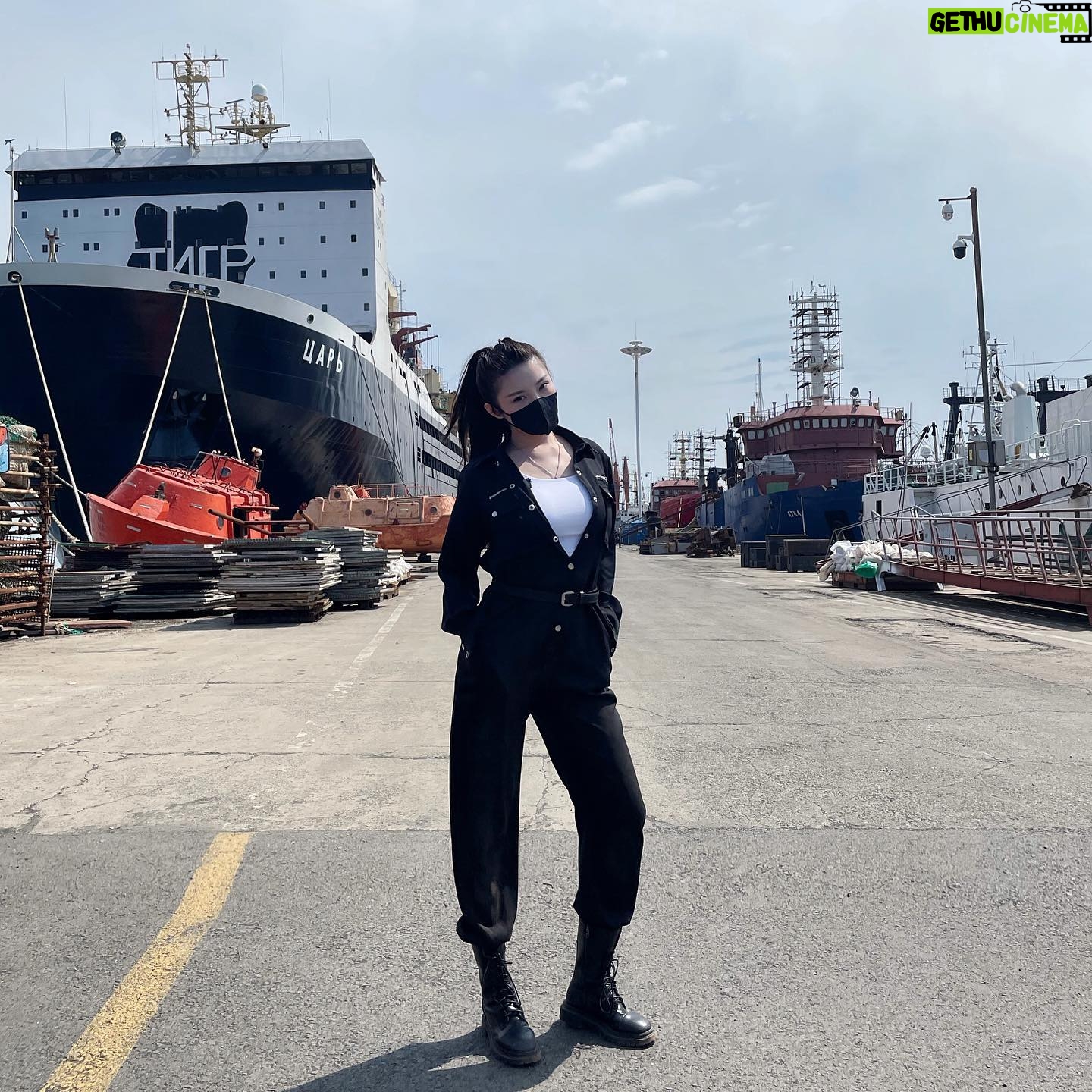 Raquel Xu - 834 Likes - 大连
